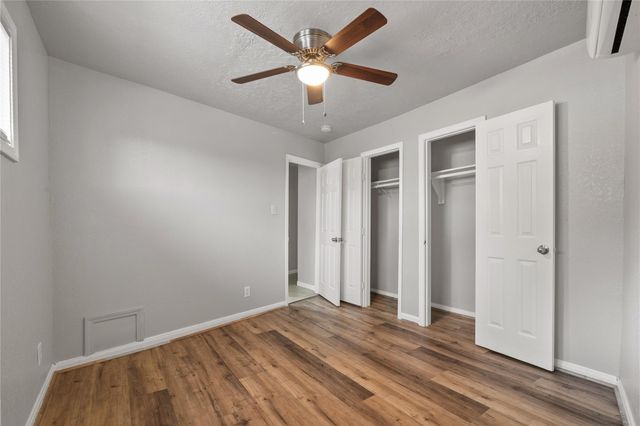 4811 Oakland Street 2, Houston, TX 77023