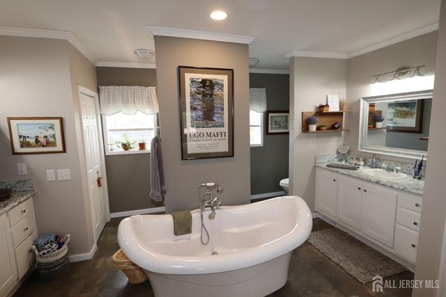 106 E Moss Mill E Road T-34, Galloway, NJ 08205