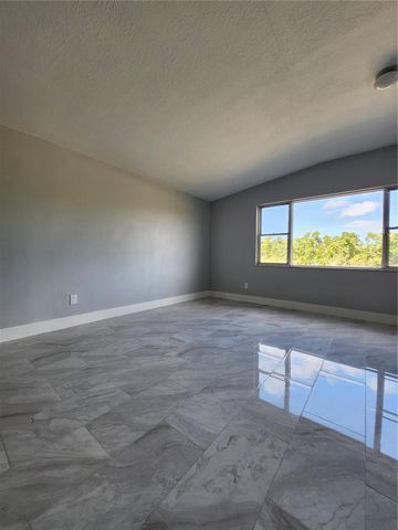 1302 W SHELL POINT ROAD, Ruskin, FL 33570