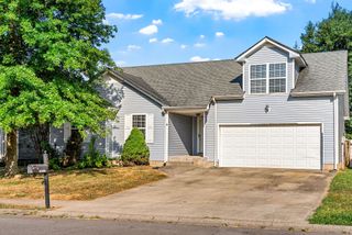 1020 Cindy Jo Ct, Clarksville, TN 37040