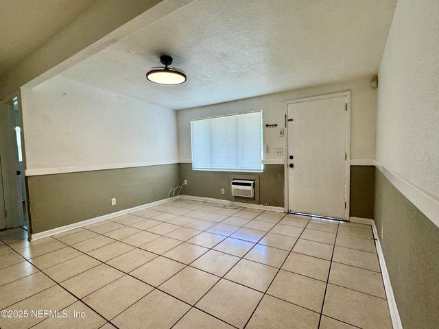 1851 DOYON Court, Jacksonville, FL 32210