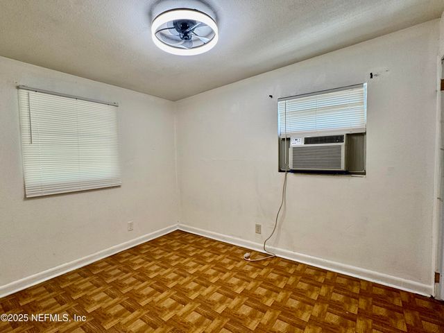 1851 DOYON Court, Jacksonville, FL 32210