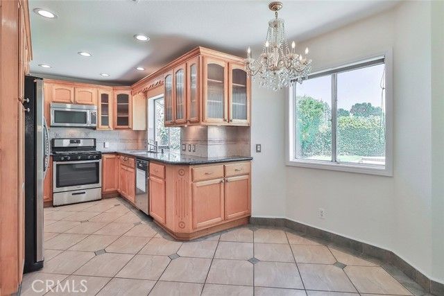 6368 Wynne Avenue, Tarzana (los Angeles), CA 91335