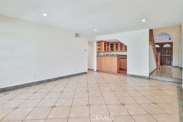 6368 Wynne Avenue, Tarzana (los Angeles), CA 91335