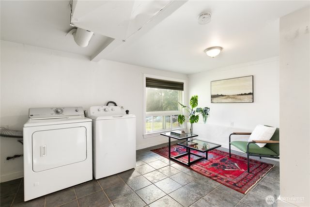 8816 12th Avenue S, Seattle, WA 98108