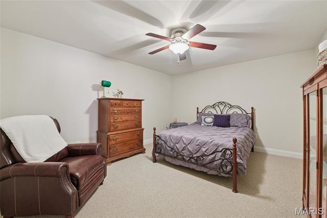 128 Kendall Bluff Court, Chesterfield, MO 63017