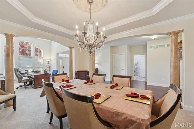 128 Kendall Bluff Court, Chesterfield, MO 63017