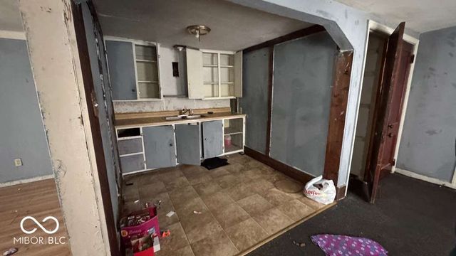 515 W 2nd Street, Anderson, IN 46016