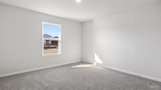 2055 Wiregrass St, Navarre, FL 32566