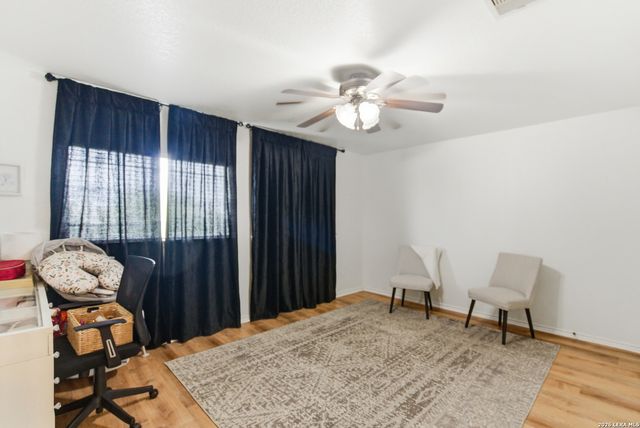 8822 N Mesa Vista, San Antonio, TX 78224