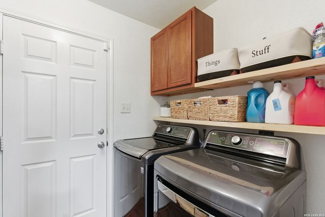 8822 N Mesa Vista, San Antonio, TX 78224