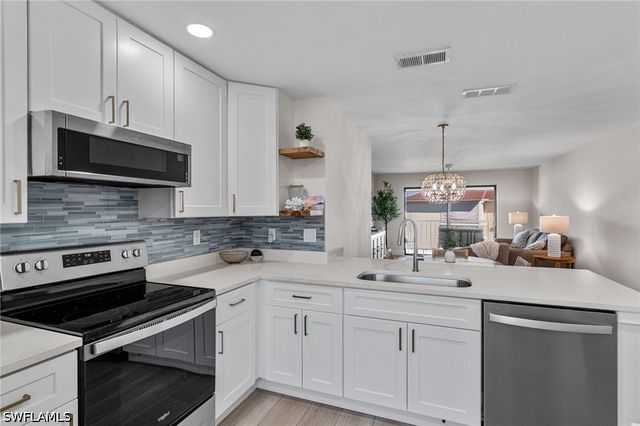 11220 Caravel CIR 302, Fort Myers, FL 33908