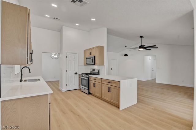 7745 Safari Lane, Las Vegas, NV 89129