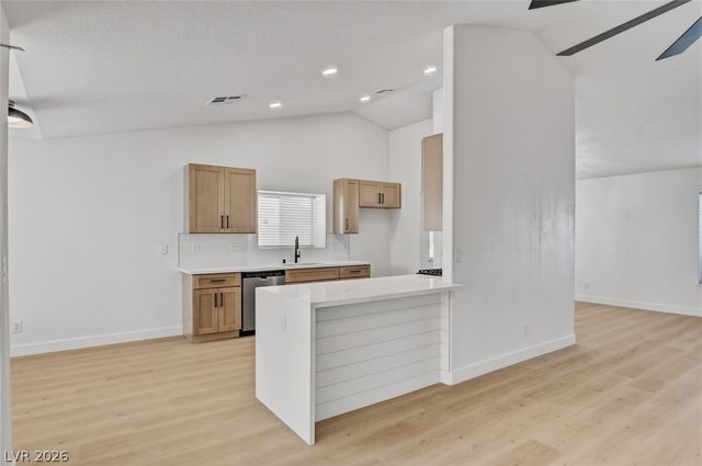 7745 Safari Lane, Las Vegas, NV 89129