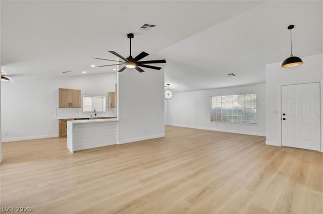 7745 Safari Lane, Las Vegas, NV 89129