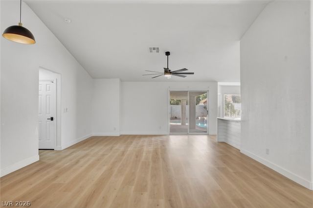 7745 Safari Lane, Las Vegas, NV 89129