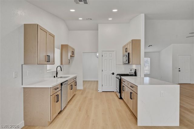 7745 Safari Lane, Las Vegas, NV 89129