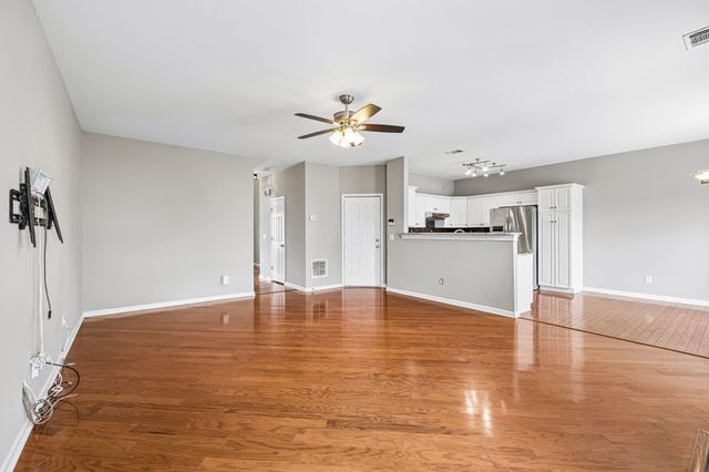 423 Normandy Cir, Nashville, TN 37209