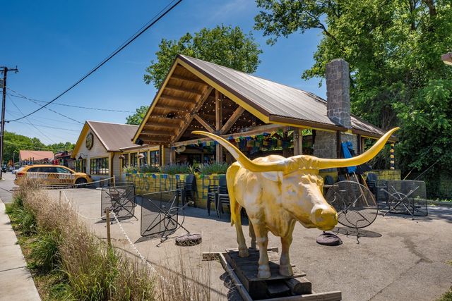 423 Normandy Cir, Nashville, TN 37209