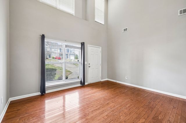 423 Normandy Cir, Nashville, TN 37209