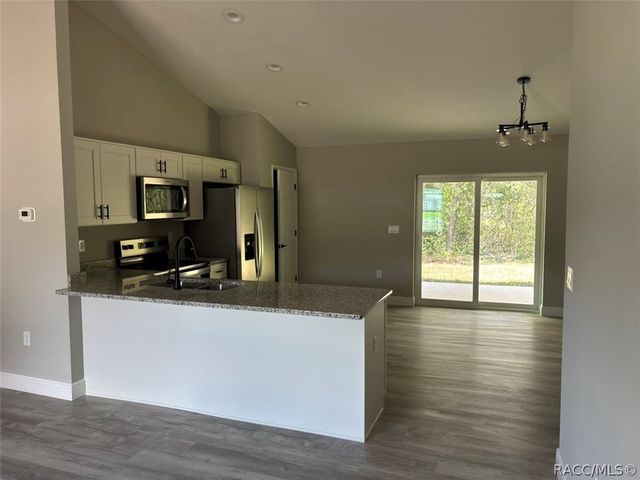 11703 N Monica Drive, Dunnellon, FL 34433