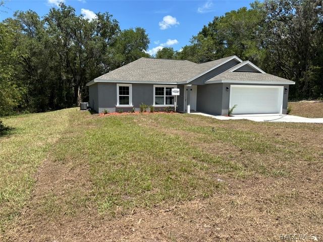 11703 N Monica Drive, Dunnellon, FL 34433
