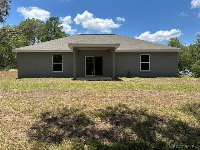 11703 N Monica Drive, Dunnellon, FL 34433