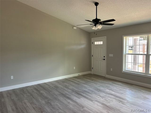 11703 N Monica Drive, Dunnellon, FL 34433