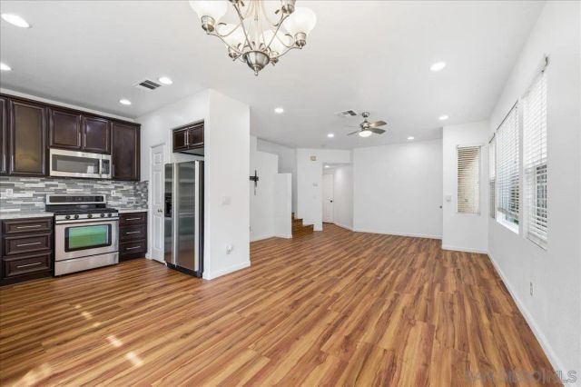 10294 Scripps Poway Pkwy 5, San Diego, CA 92131