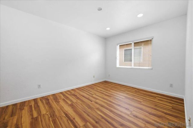 10294 Scripps Poway Pkwy 5, San Diego, CA 92131