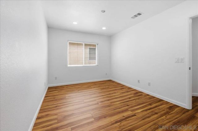 10294 Scripps Poway Pkwy 5, San Diego, CA 92131