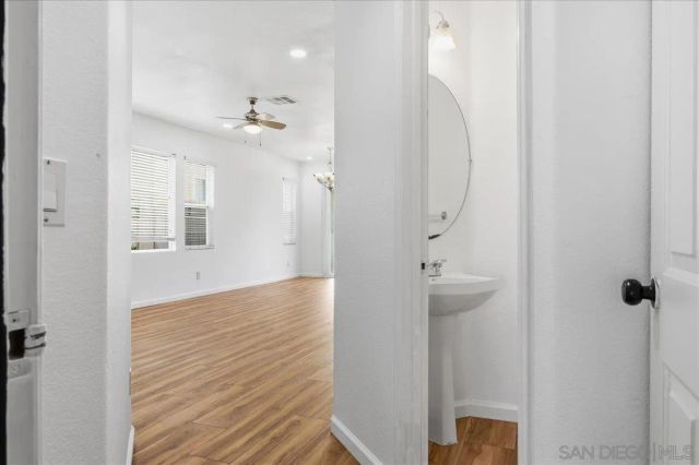 10294 Scripps Poway Pkwy 5, San Diego, CA 92131