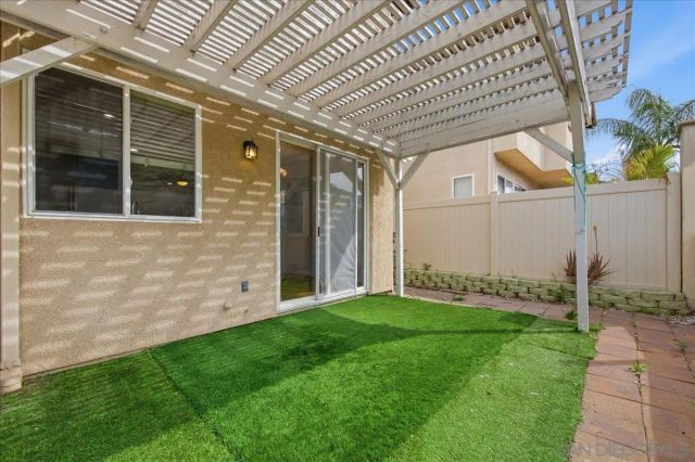 10294 Scripps Poway Pkwy 5, San Diego, CA 92131