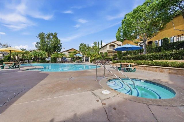 10294 Scripps Poway Pkwy 5, San Diego, CA 92131