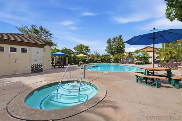 10294 Scripps Poway Pkwy 5, San Diego, CA 92131