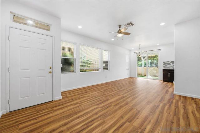 10294 Scripps Poway Pkwy 5, San Diego, CA 92131