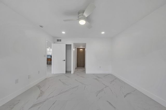 9818 Marina Blvd 1225, Boca Raton, FL 33428