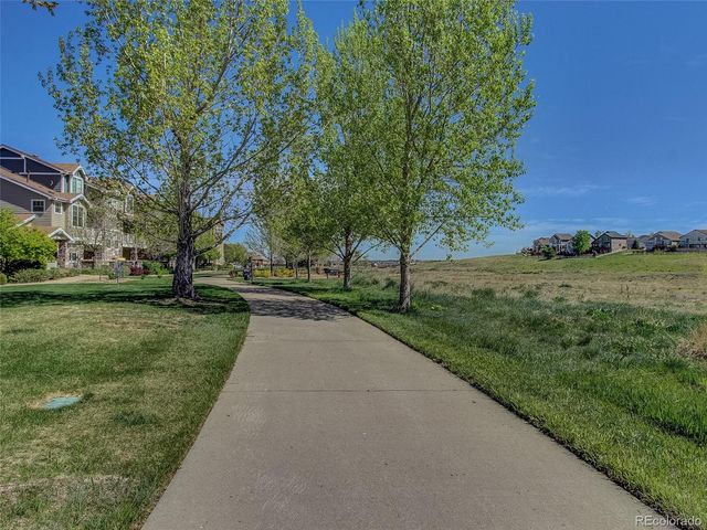 8489 Canyon Rim Circle 207, Englewood, CO 80112