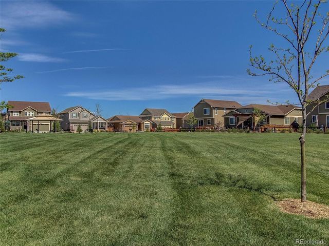 8489 Canyon Rim Circle 207, Englewood, CO 80112
