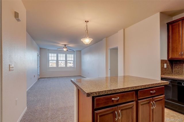 8489 Canyon Rim Circle 207, Englewood, CO 80112