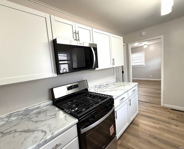 2716 Longlois Drive, Lafayette, IN 47904