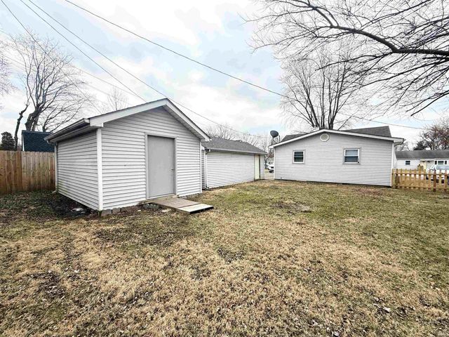 2716 Longlois Drive, Lafayette, IN 47904