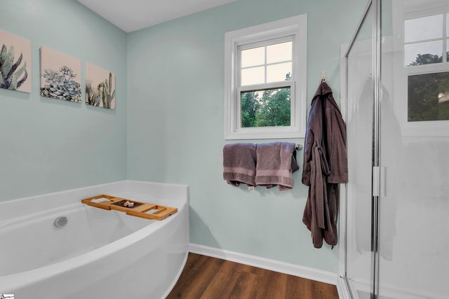 121 Strongridge Trail, Simpsonville, SC 29681