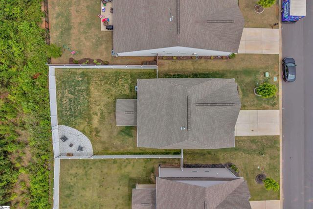121 Strongridge Trail, Simpsonville, SC 29681