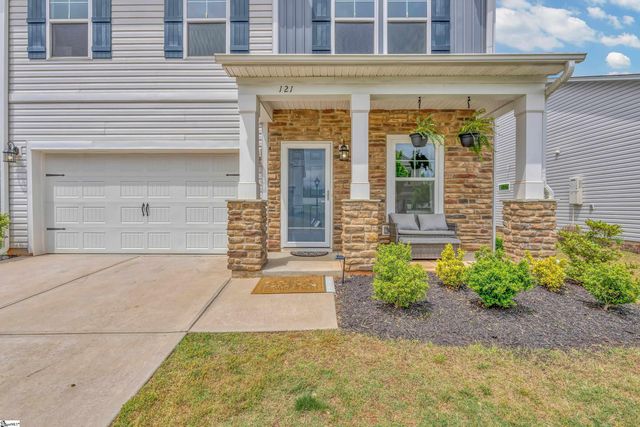 121 Strongridge Trail, Simpsonville, SC 29681