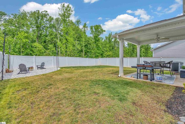 121 Strongridge Trail, Simpsonville, SC 29681