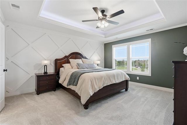 16872 W 164th Terrace, Olathe, KS 66062