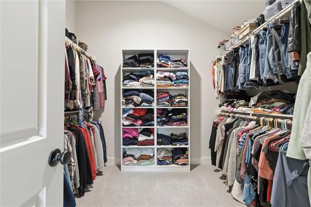 16872 W 164th Terrace, Olathe, KS 66062