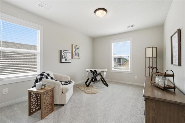 16872 W 164th Terrace, Olathe, KS 66062