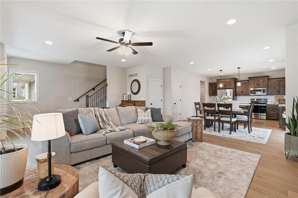 16872 W 164th Terrace, Olathe, KS 66062